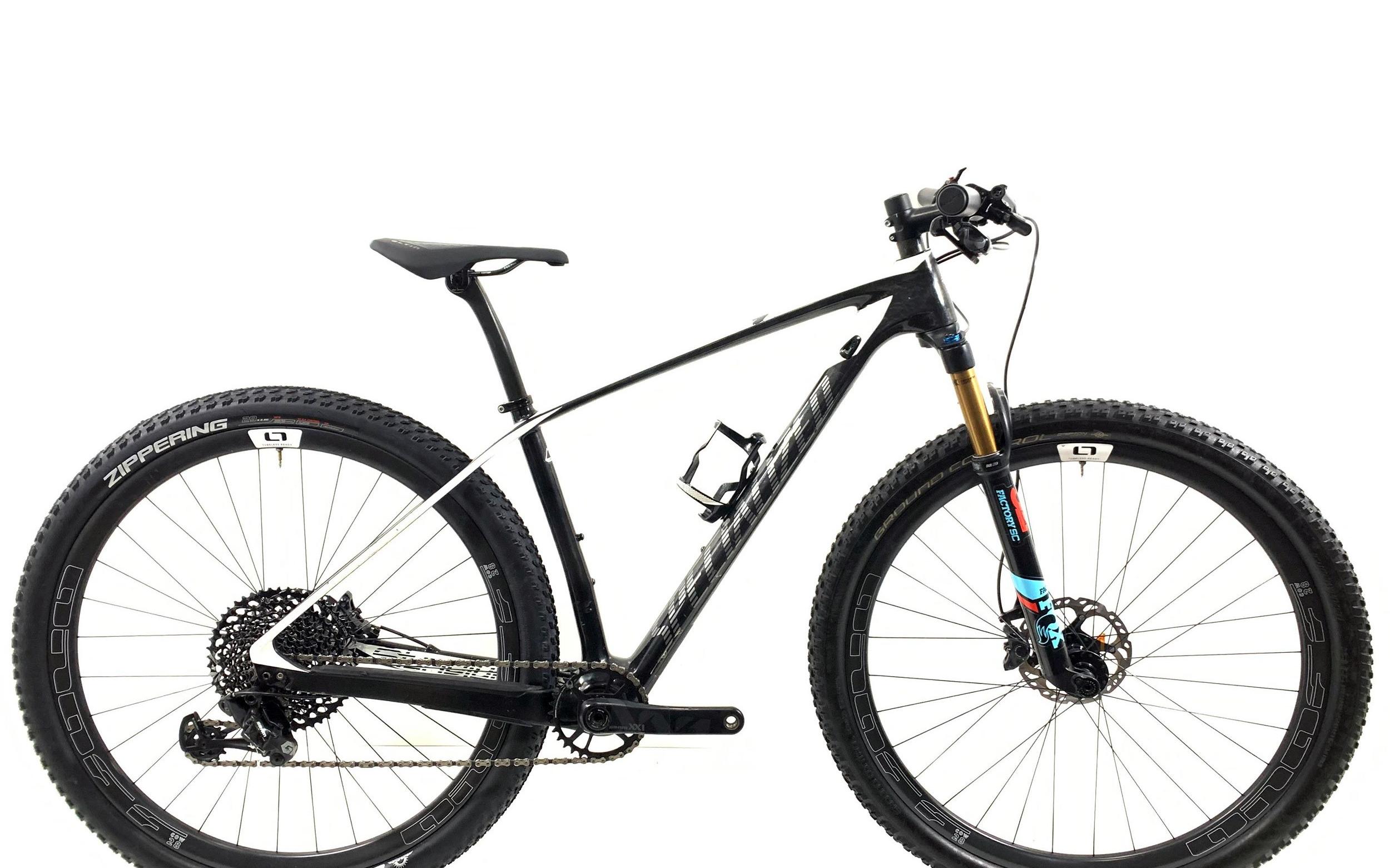 Mountain Bike Specialized StumpJumper Comp Carbonio GX, Usata, 2022, Barcelona