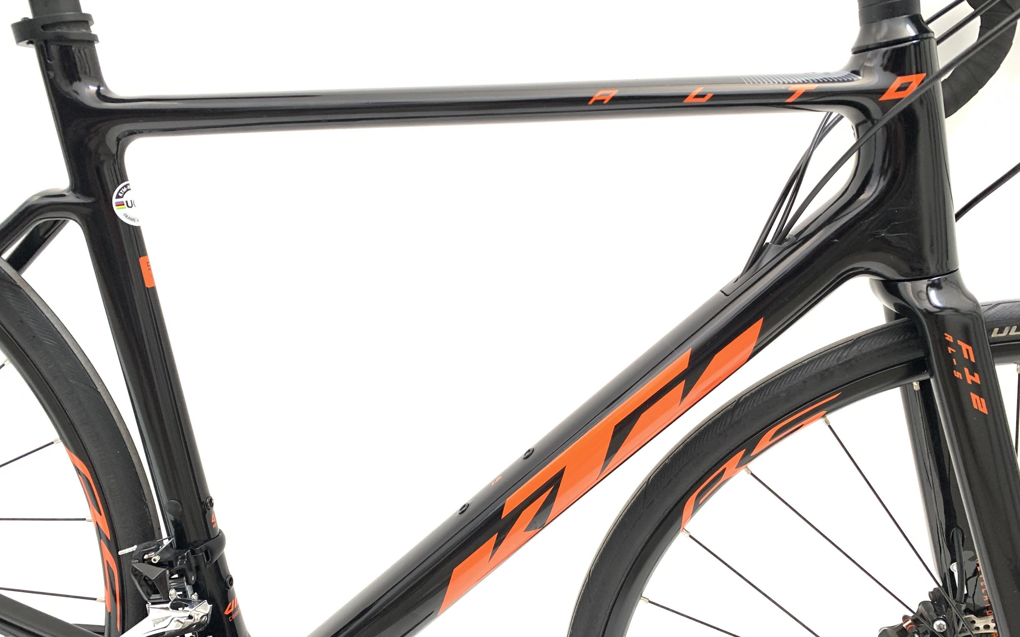 Bici da corsa KTM Revelator Alto Pro Carbonio, Usata, 2019, Barcelona