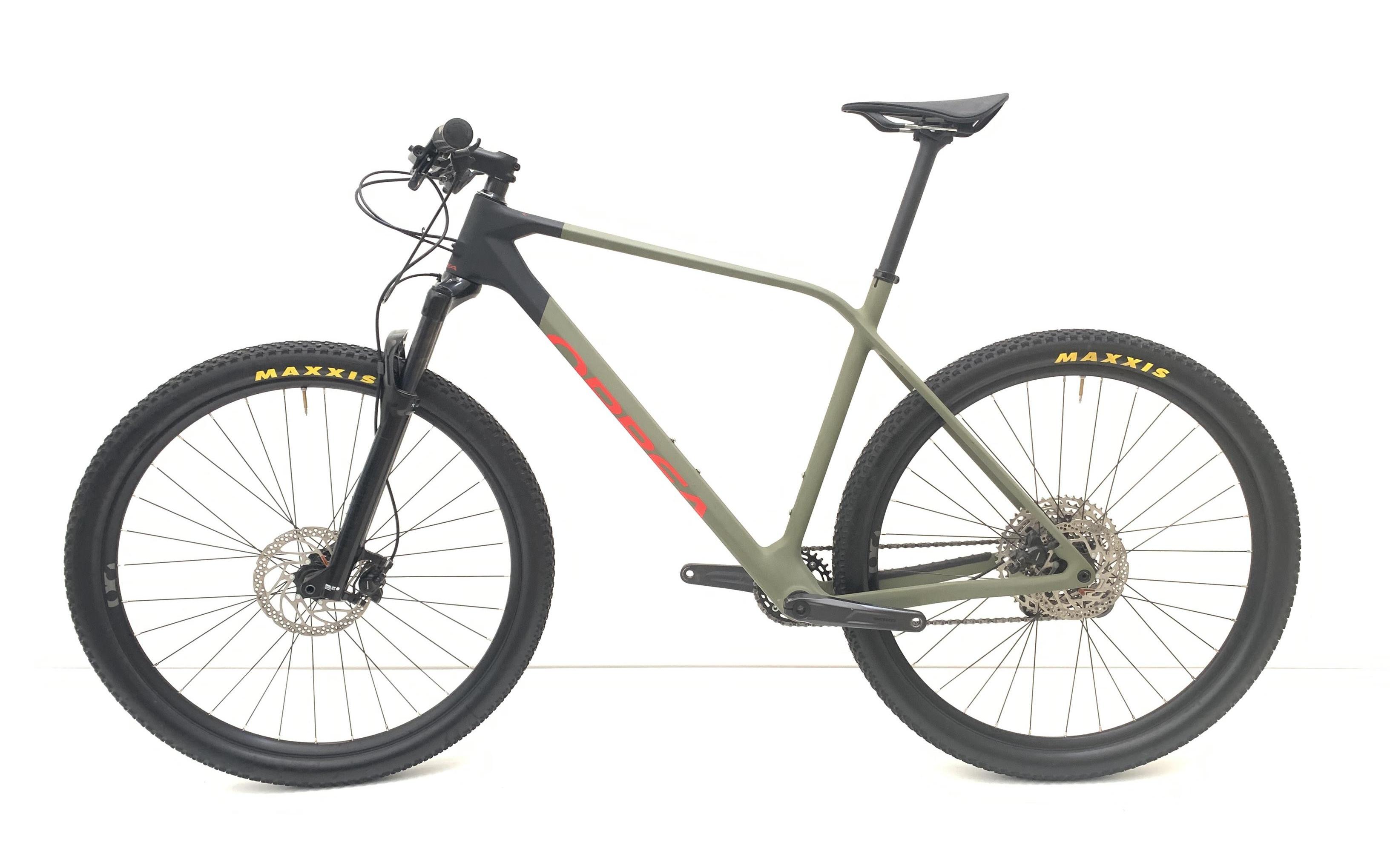 Mountain Bike Orbea Alma Carbonio, Usata, 2022, Barcelona