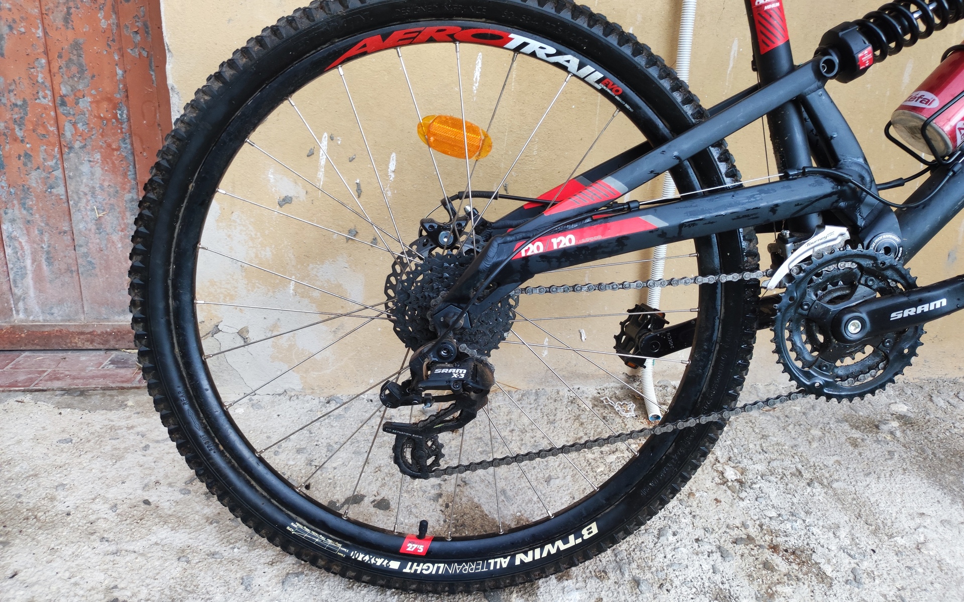 Mountain Bike b'Twin Rockrider 520, Usata, 2018, Frosinone