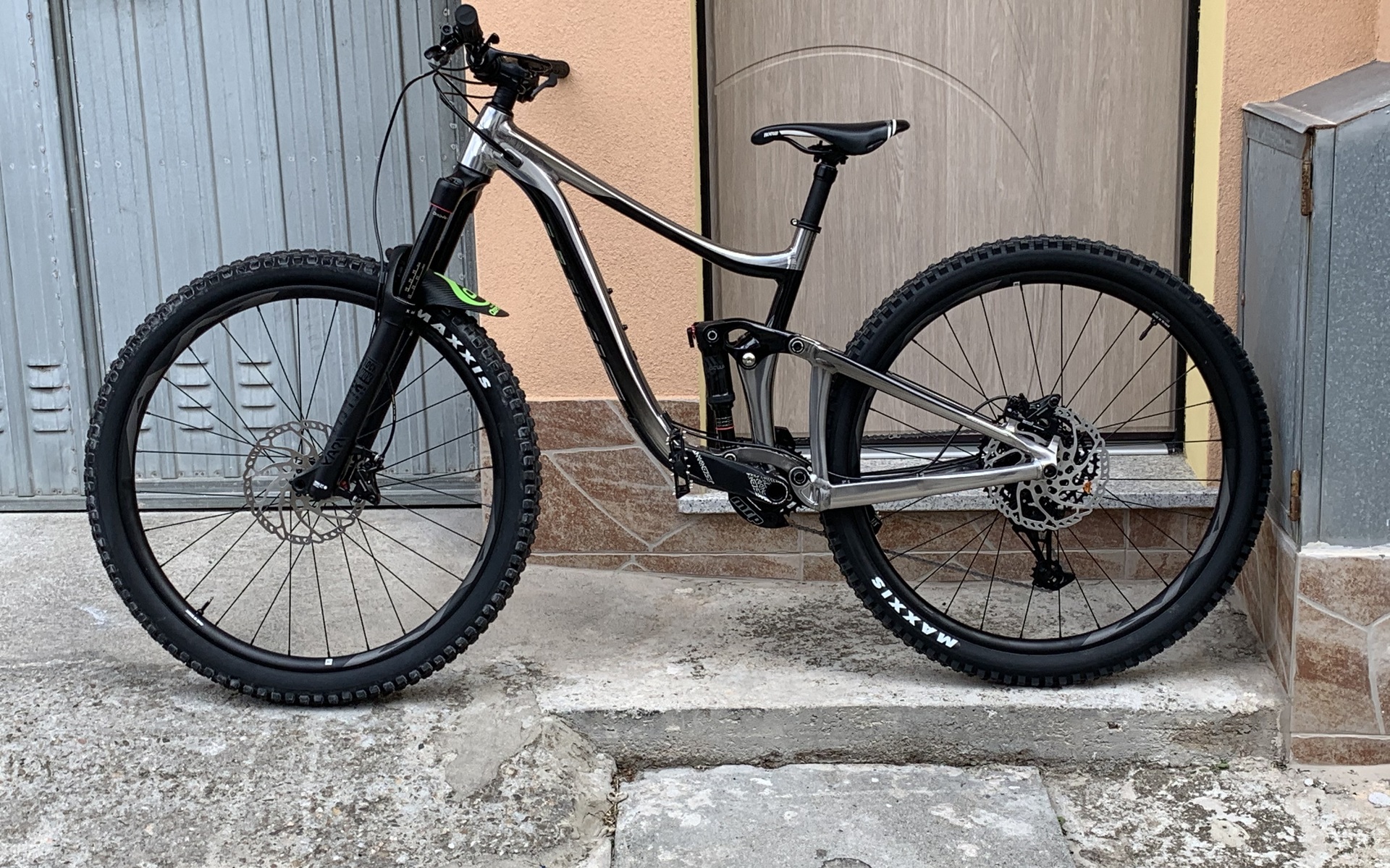 Mountain Bike Giant Reign 2, Usata, 2020, Nuoro